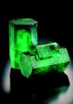 rw11-emerald_crystals